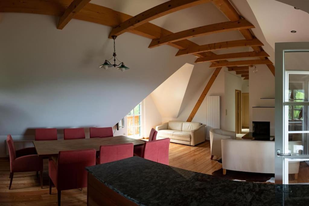 Chalet-Suedsteiermark - Traumhafte Aussicht, Infinity Pool, Privatsphaere, Klima Und De-Luxe Ausstattung Schwanberg Buitenkant foto