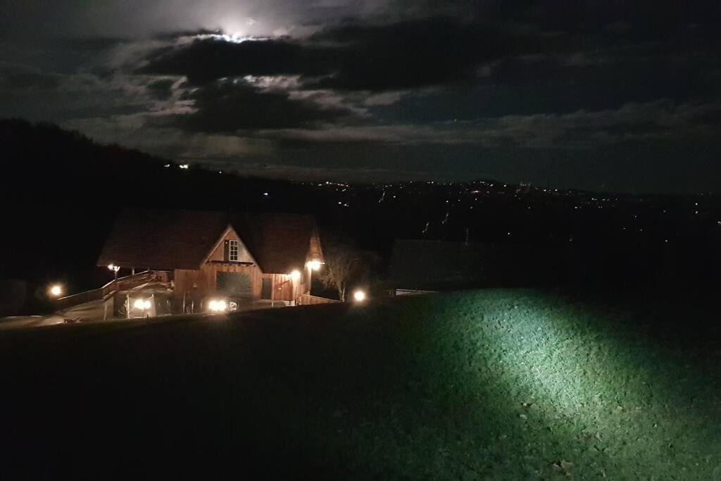Chalet-Suedsteiermark - Traumhafte Aussicht, Infinity Pool, Privatsphaere, Klima Und De-Luxe Ausstattung Schwanberg Buitenkant foto