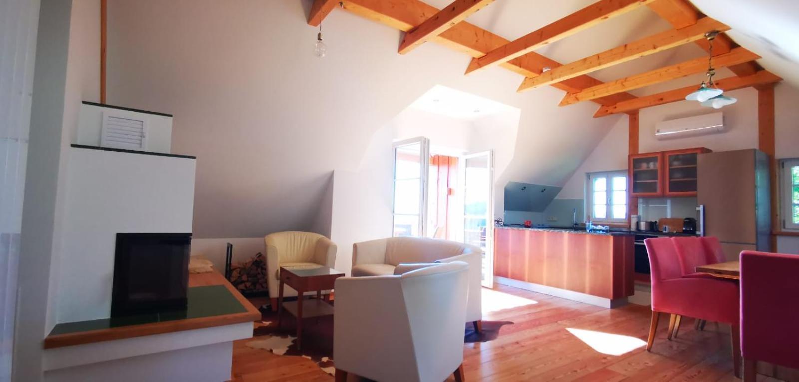 Chalet-Suedsteiermark - Traumhafte Aussicht, Infinity Pool, Privatsphaere, Klima Und De-Luxe Ausstattung Schwanberg Buitenkant foto